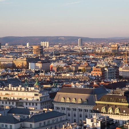 Site.Inn Wien Хімберг Екстер'єр фото